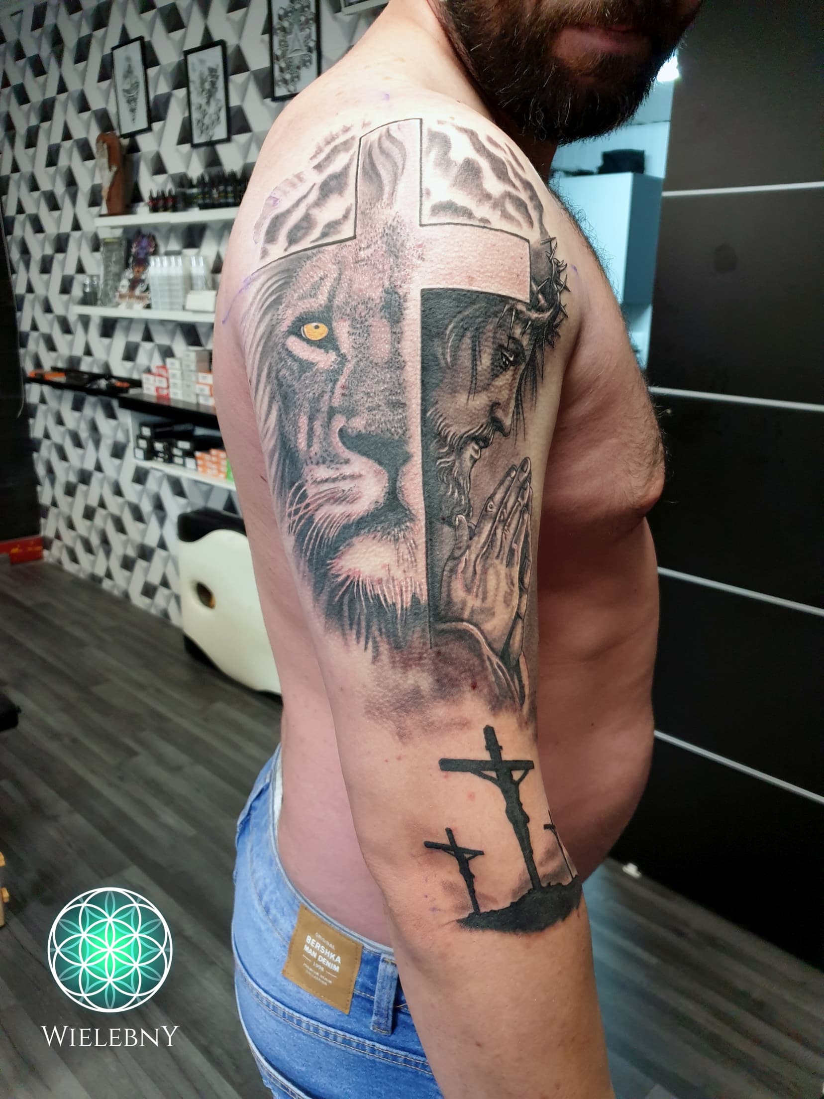 Religious motif Christianity Jesus with Lion