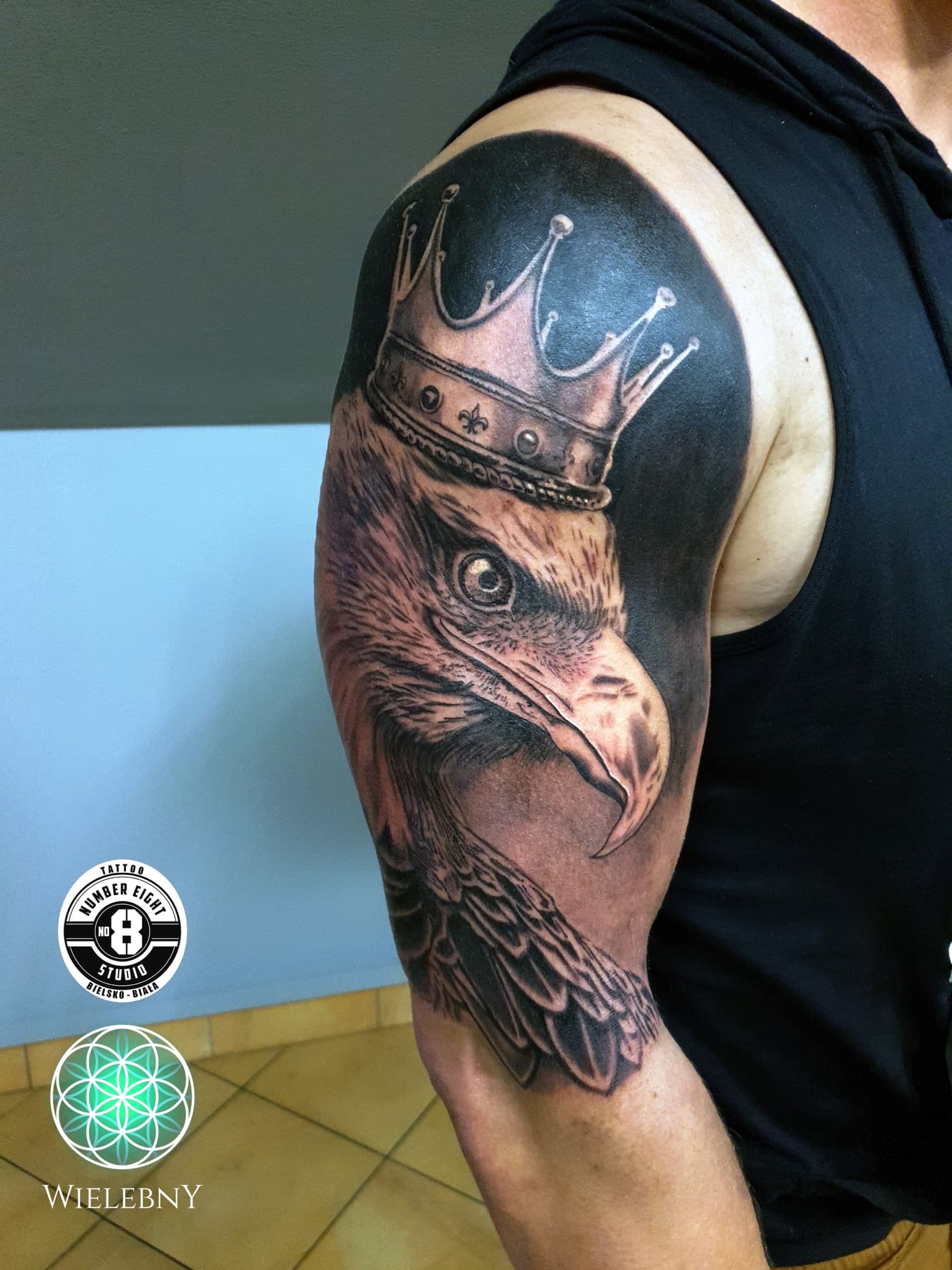 eagle in a crown