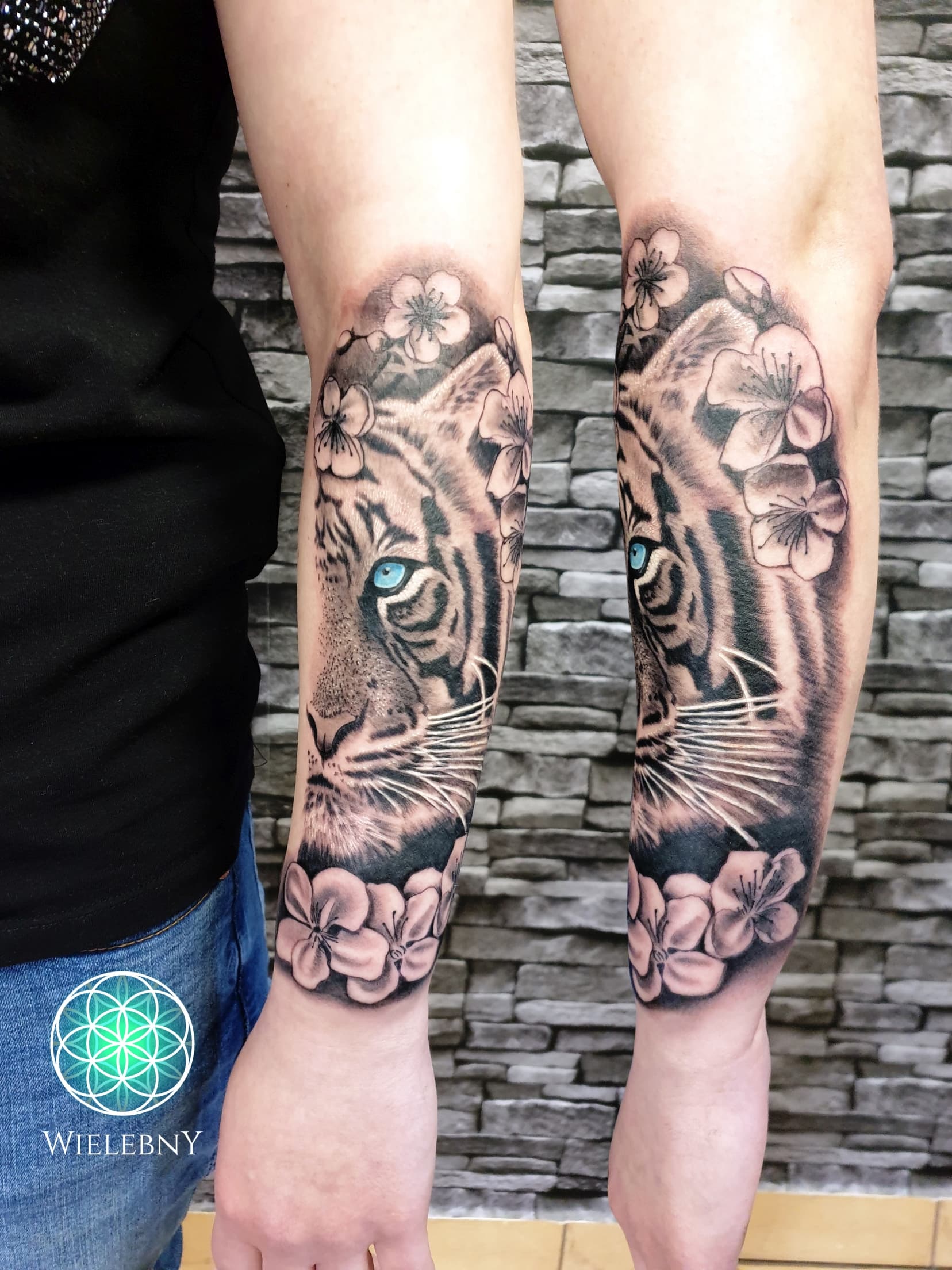 Tiger feminine